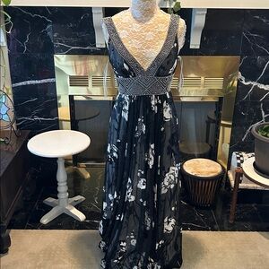 Janique Black and White Dress